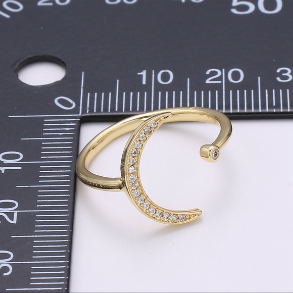Crescent Moon Star Ring - Picture 2 of 4